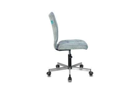 Кресло офисное Бюрократ CH-330M Light-28 серо-голубое